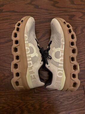 Light Beige Athletic Sneakers with Brown Honeycomb Sole - Men